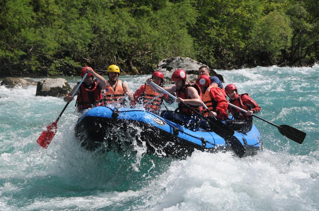 Rafting Camp Tara 87 Hotell Hum Eksteriør bilde